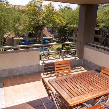 Grayston Exec Apartments Johannesburg Esterno foto